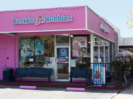 Outside of Baskin-Robbins building