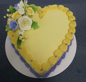 Heart shaped cake with flowers
